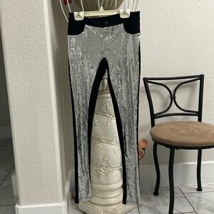 A sparkly jeans for partys for little girls